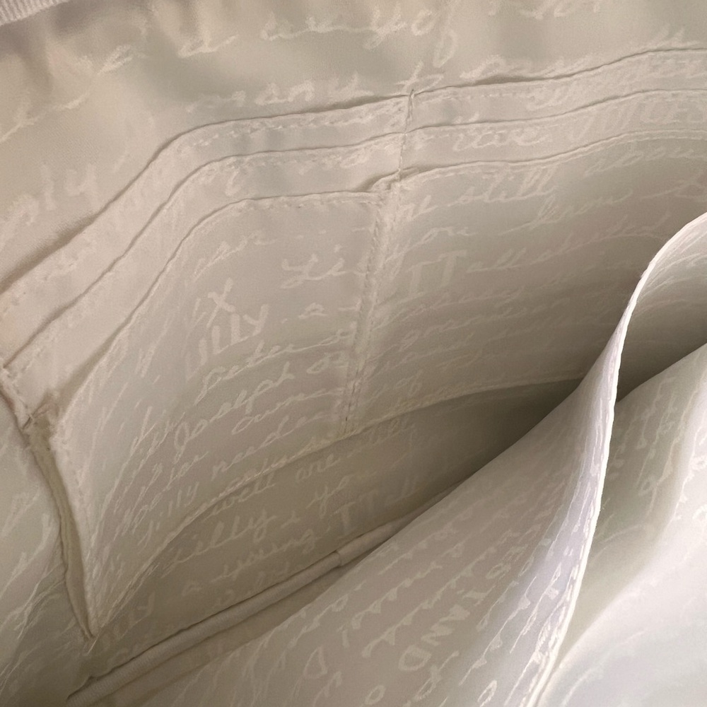 Lilly Pulitzer iPad Tech Sleeve - In The Garden  Floral Make Up Carry All - Picture 6 of 10